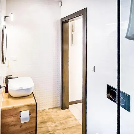 Maison Confortable à Avec Wifi Hébergement de vacances Nowecin