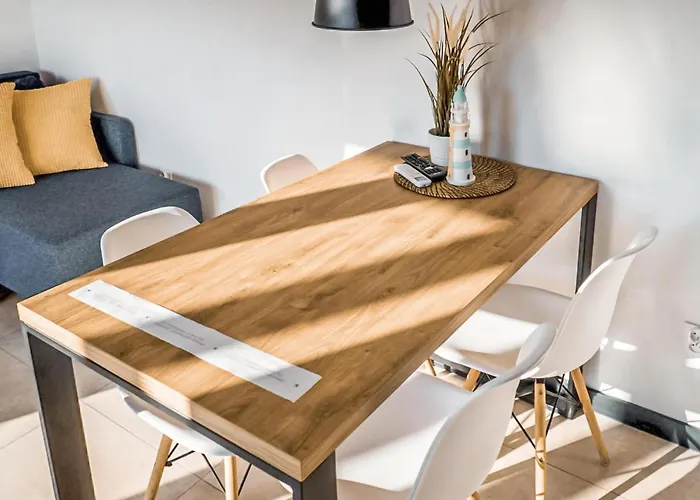 Semesterbostad Stunning In With Kitchen