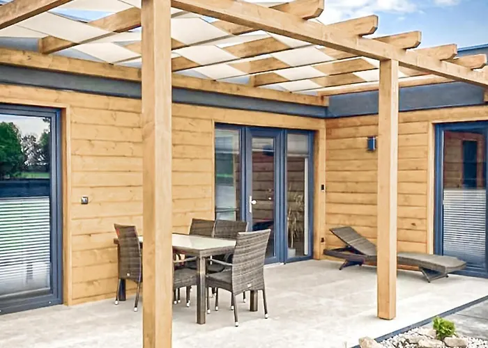 Stunning In With Kitchen